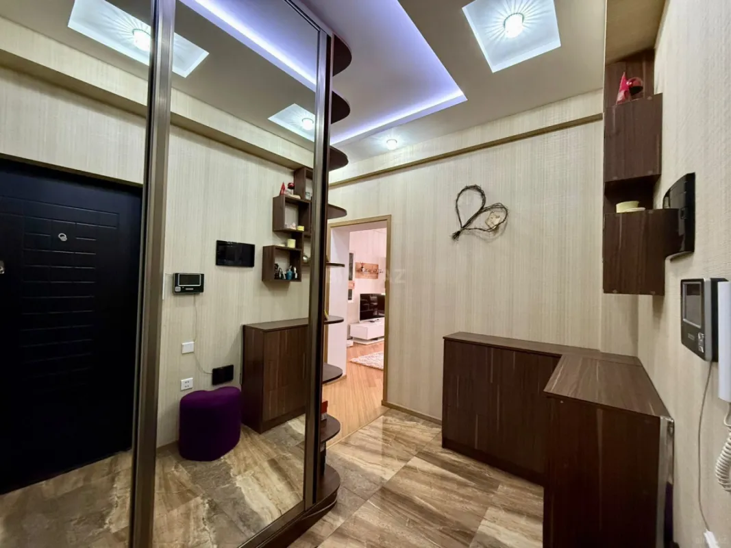 Satılır 3 otaqlı mənzil 100 m²