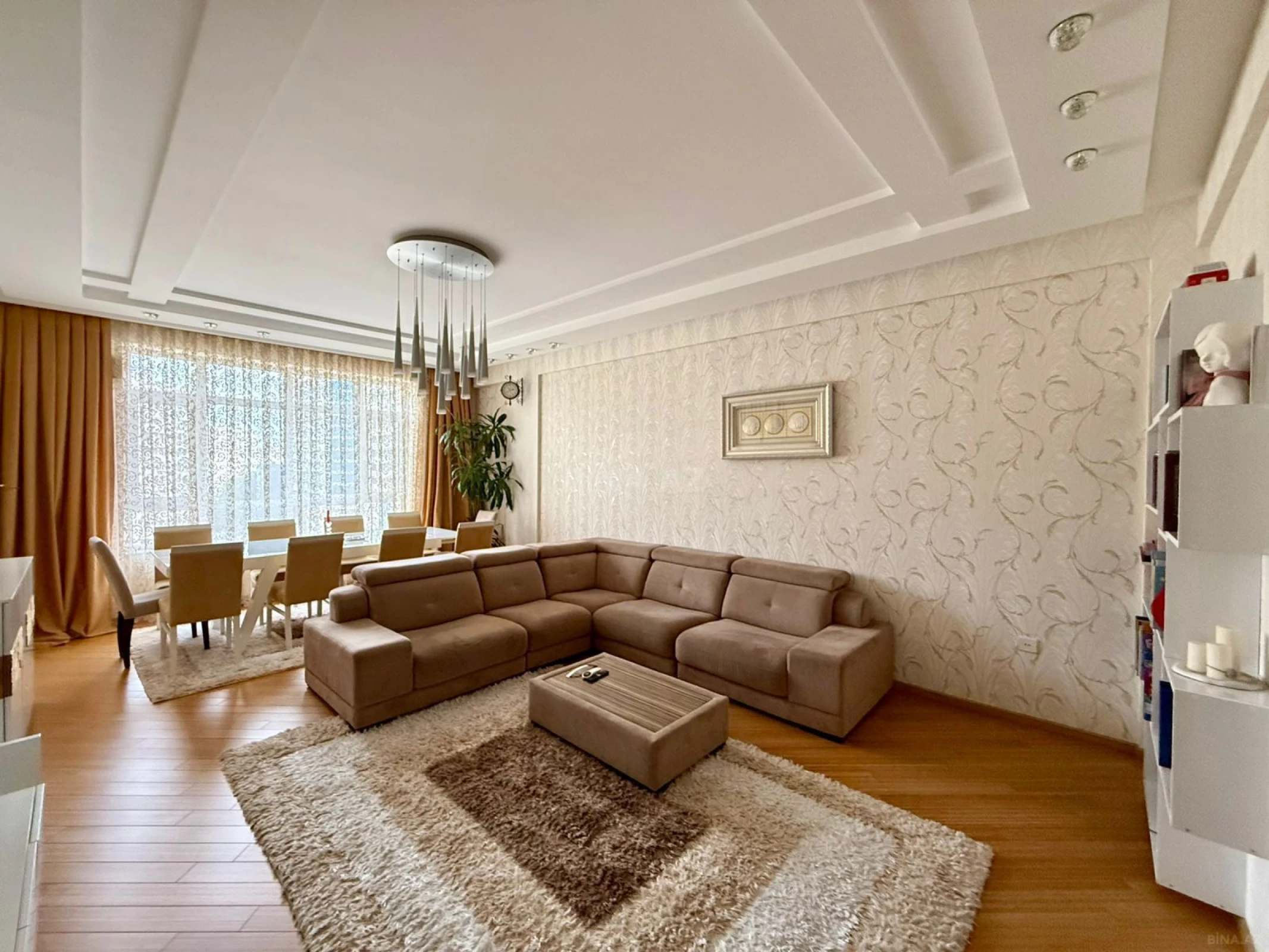 Satılır 3 otaqlı mənzil 100 m²