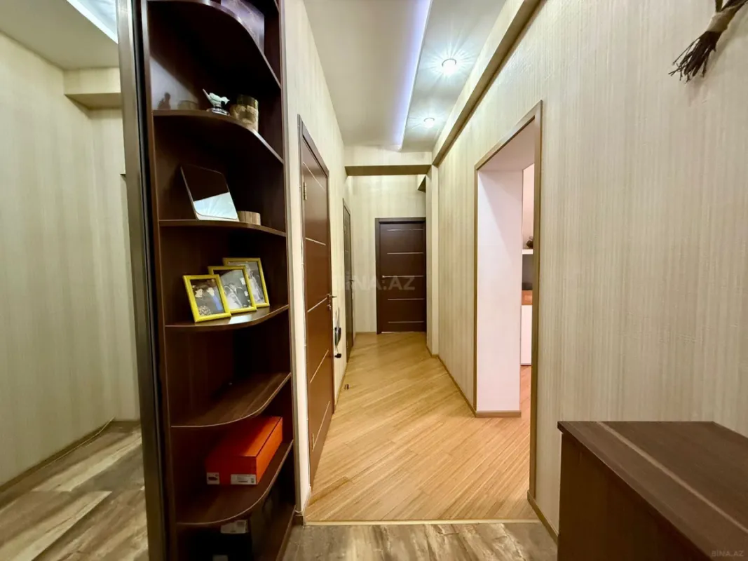 Satılır 3 otaqlı mənzil 100 m²