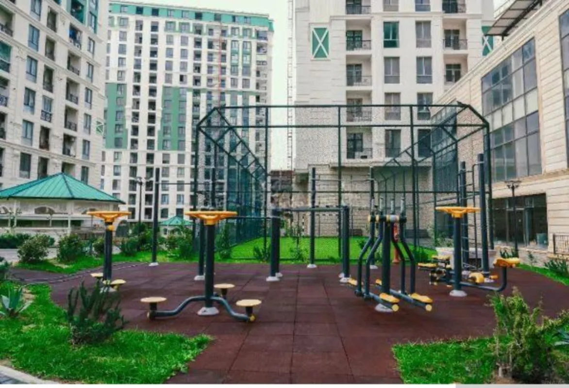 Kirayə verilir 2 otaqlı mənzil 68 m²