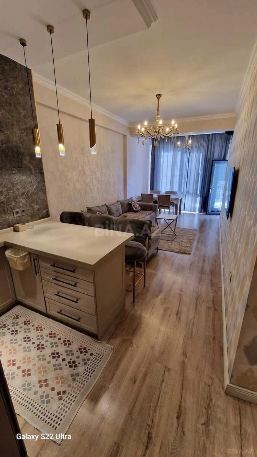 Kirayə verilir 2 otaqlı mənzil 68 m²