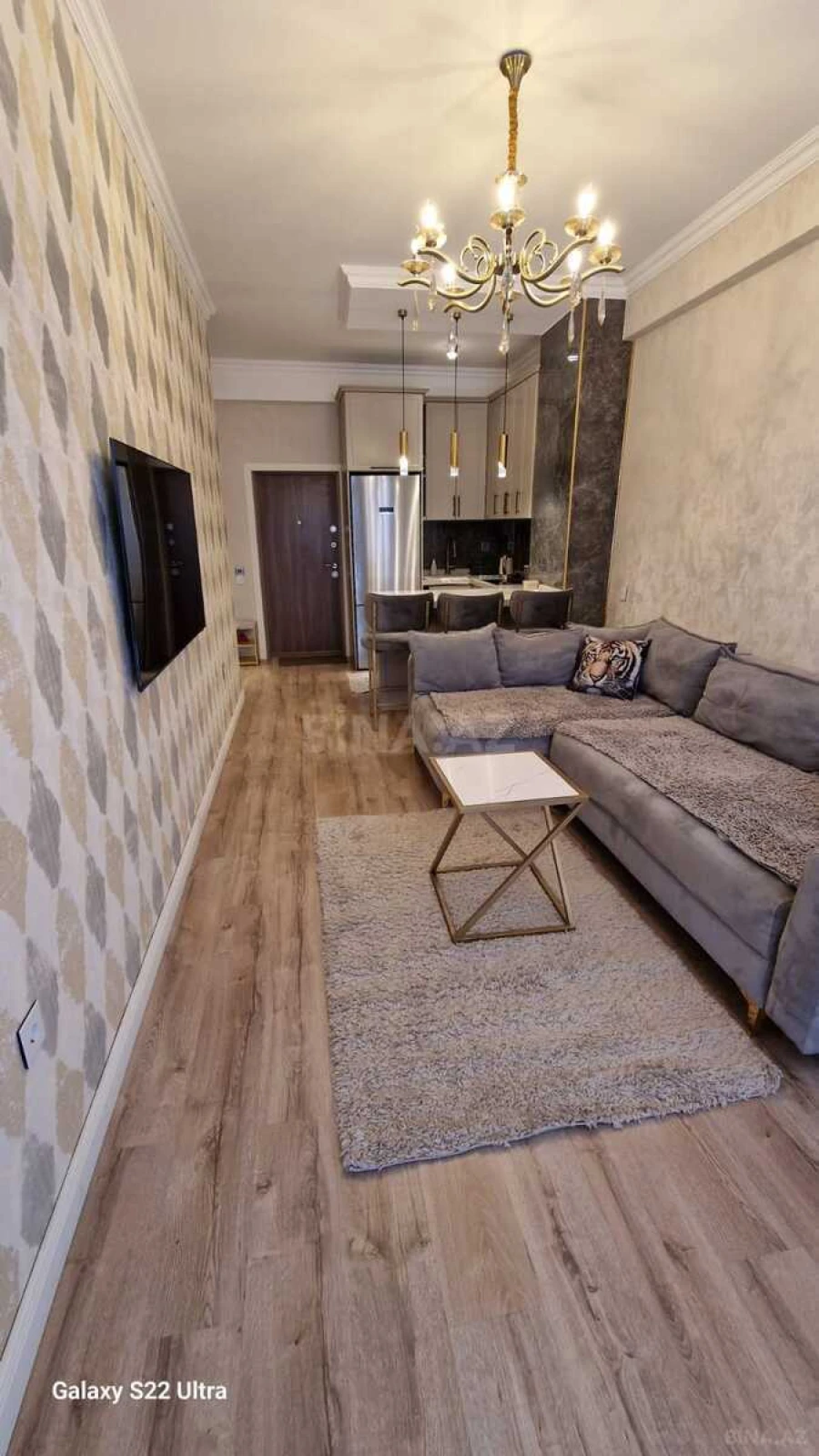 Kirayə verilir 2 otaqlı mənzil 68 m²
