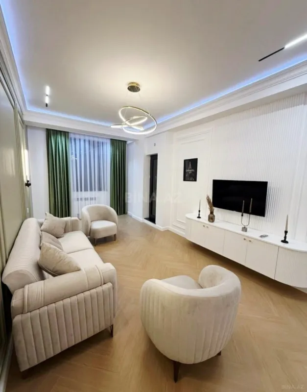 Satılır 2 otaqlı mənzil 65 m²