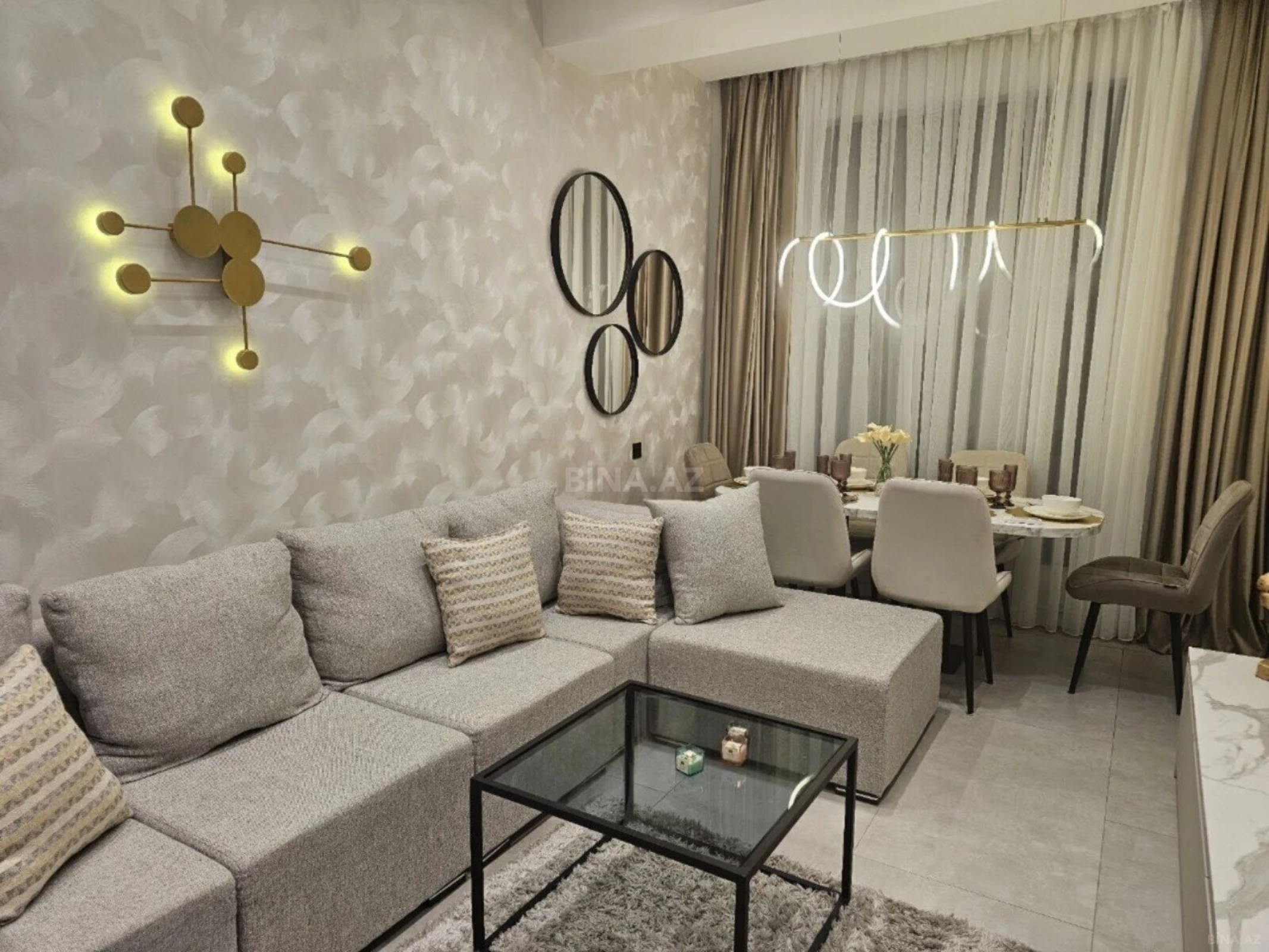 Kirayə verilir 2 otaqlı mənzil 70 m²