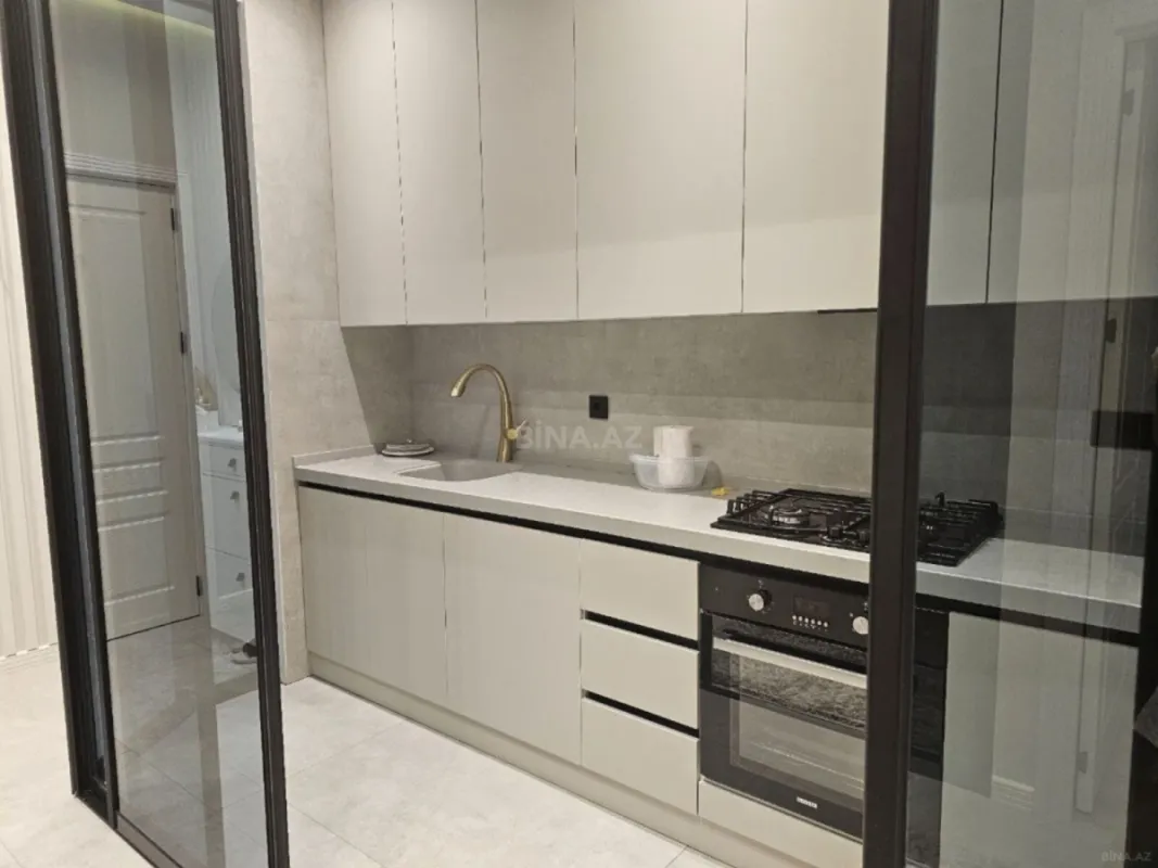 Kirayə verilir 2 otaqlı mənzil 70 m²