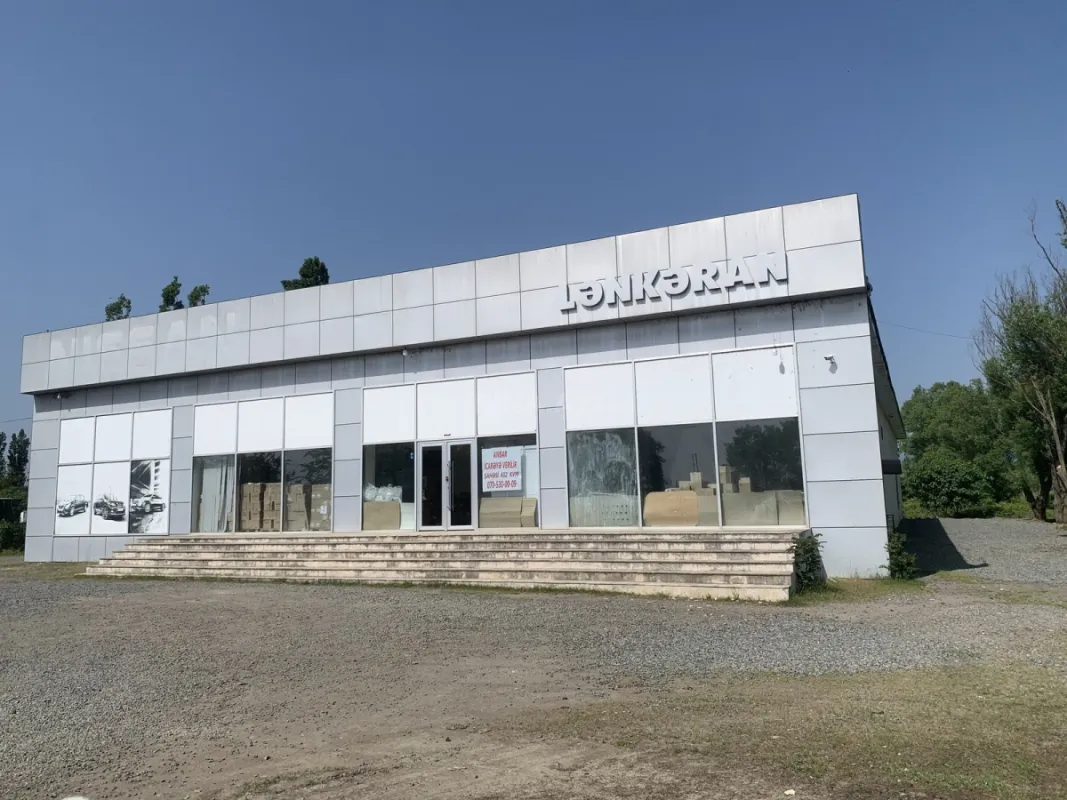 Kirayə verilir obyekt 1500 m²