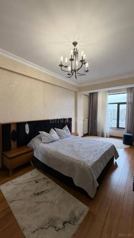 Kirayə verilir 3 otaqlı mənzil 127 m²