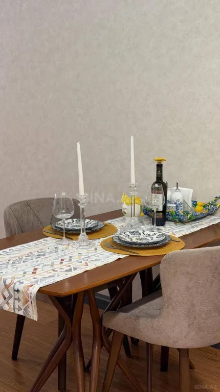 Kirayə verilir 3 otaqlı mənzil 127 m²