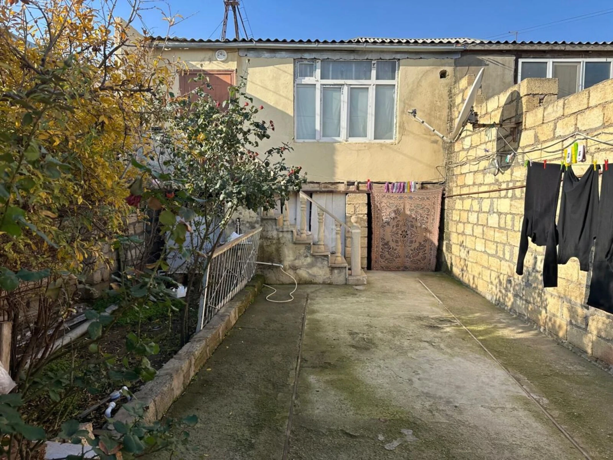Satılır 3 otaqlı həyət evi 80 m²