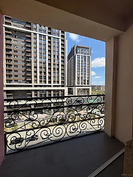 Satılır 3 otaqlı mənzil 105 m²