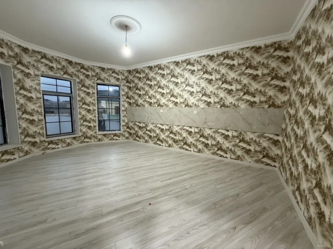 Satılır 5 otaqlı həyət evi 150 m²