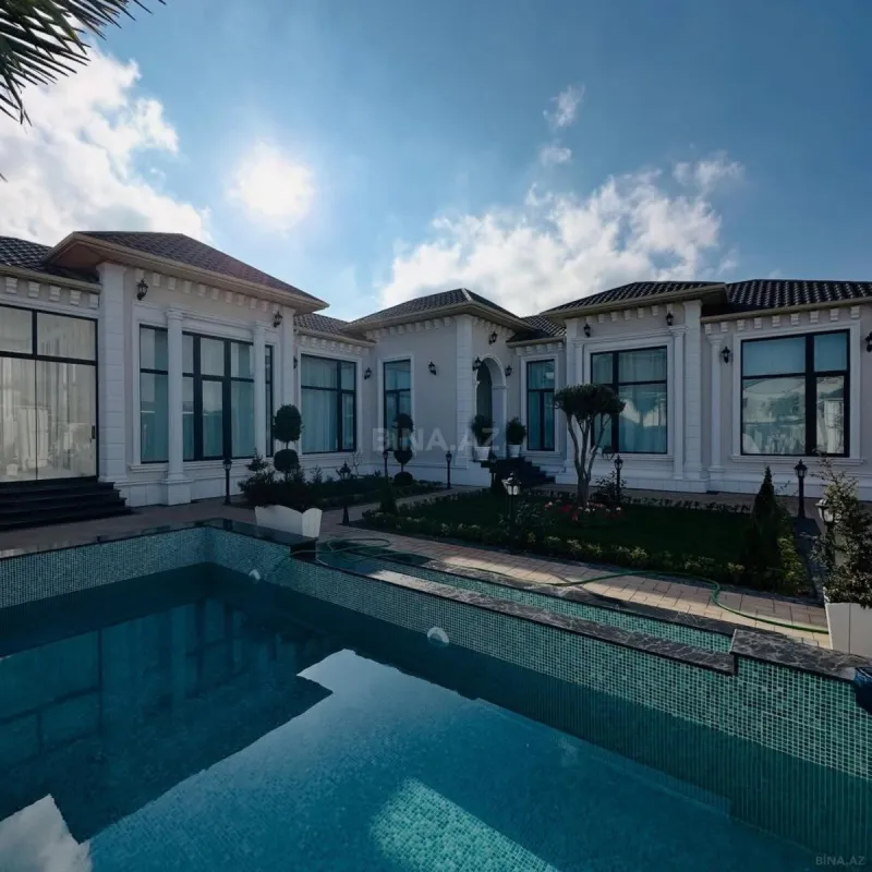 Kirayə verilir 4 otaqlı həyət evi 250 m²