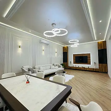 Kirayə verilir 4 otaqlı həyət evi 250 m²
