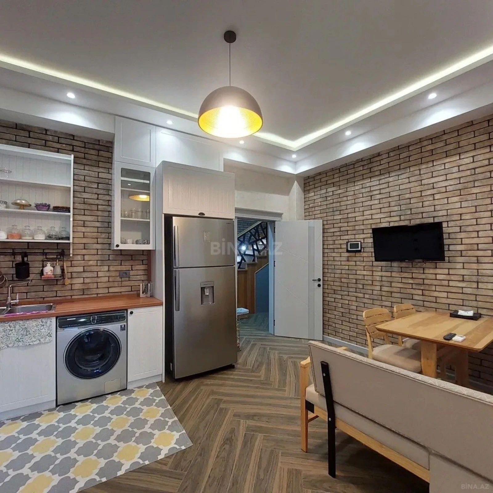 Kirayə verilir 5 otaqlı həyət evi 350 m²