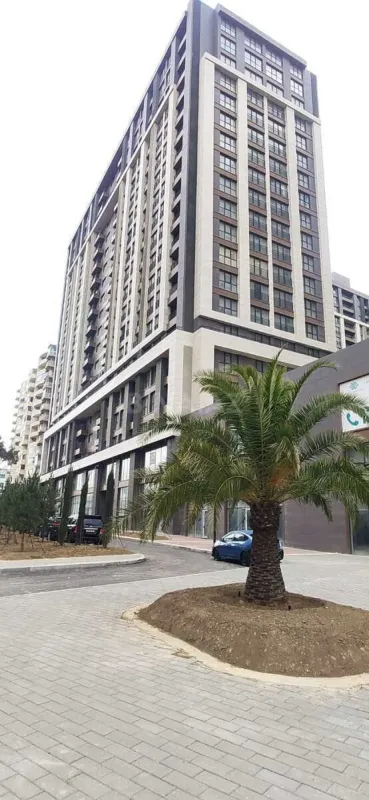 Satılır 3 otaqlı mənzil 90.5 m²