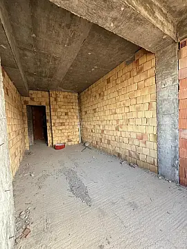 Satılır 2 otaqlı mənzil 100 m²