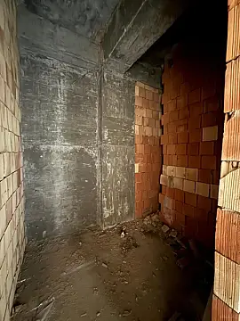 Satılır 2 otaqlı mənzil 100 m²