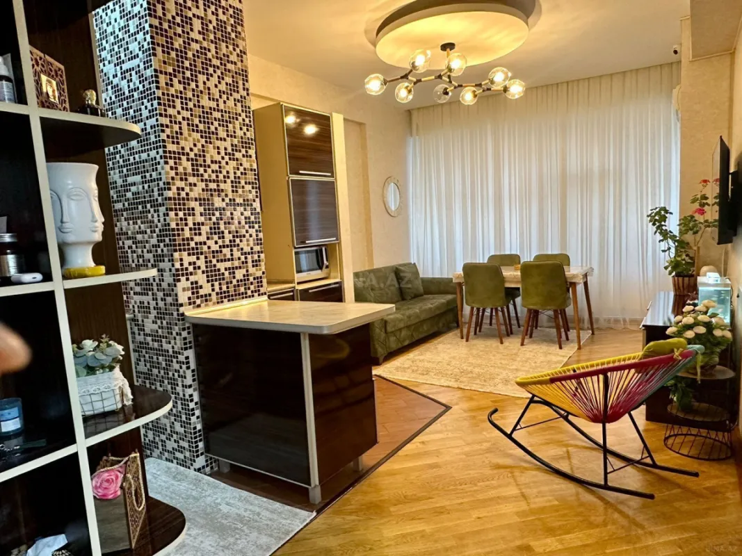Satılır 2 otaqlı mənzil 55 m²