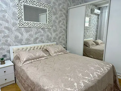 Satılır 2 otaqlı mənzil 55 m²