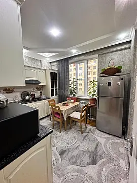 Satılır 2 otaqlı mənzil 98 m²