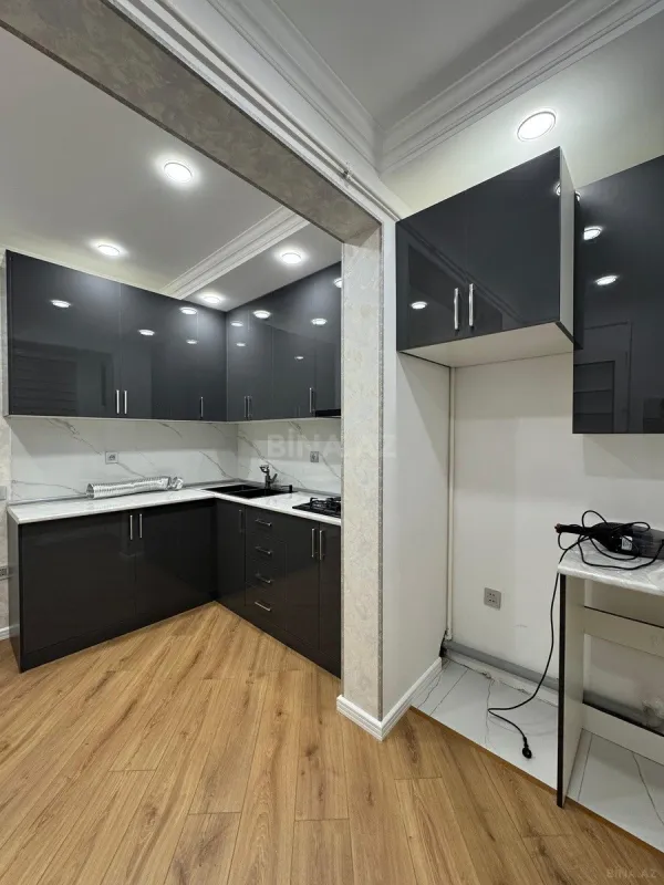 Satılır 2 otaqlı mənzil 60 m²