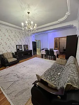 Satılır 3 otaqlı mənzil 96 m² — Bakı, Memar Əcəmi yanı 3 otaq 96.00 m²