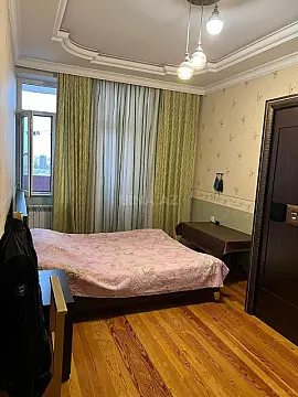 Satılır 3 otaqlı mənzil 96 m²