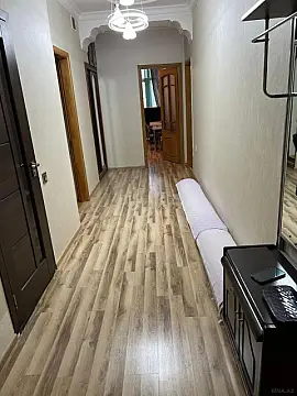 Satılır 3 otaqlı mənzil 96 m²