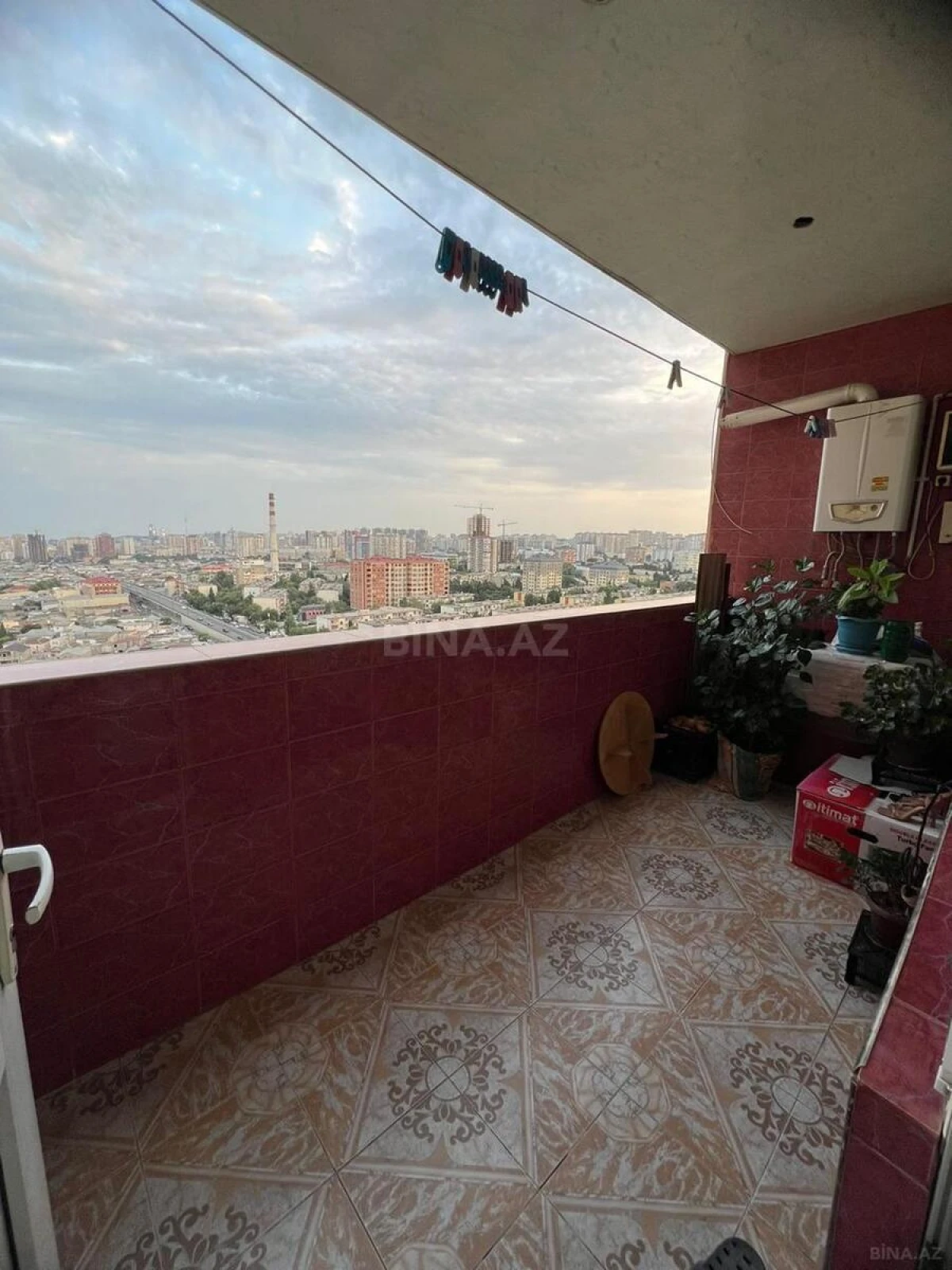 Satılır 3 otaqlı mənzil 96 m²