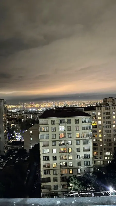 Satılır 3 otaqlı mənzil 115 m²