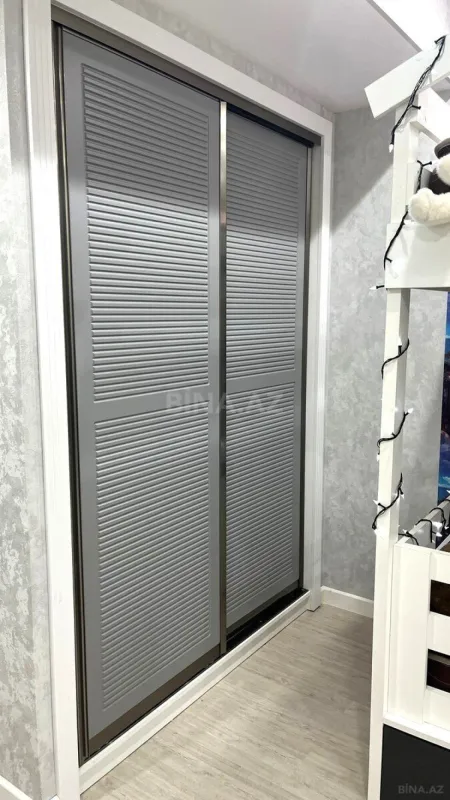 Satılır 3 otaqlı mənzil 115 m²