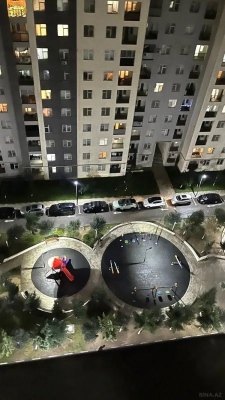 Satılır 3 otaqlı mənzil 115 m²