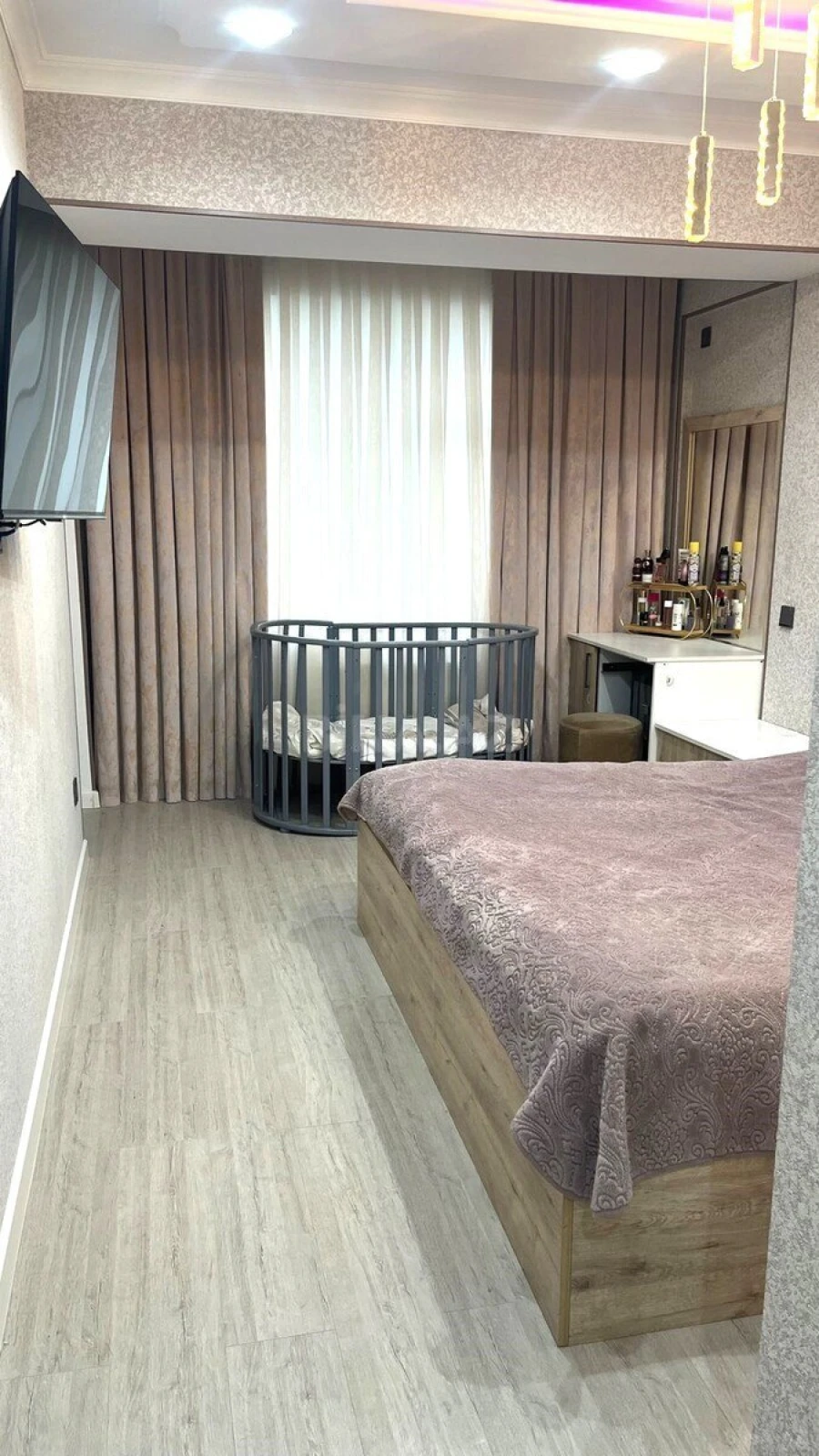 Satılır 3 otaqlı mənzil 115 m²