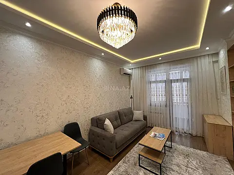Kirayə verilir 2 otaqlı mənzil 65 m²