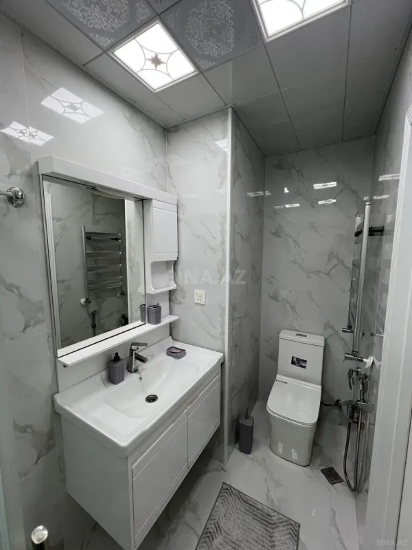 Kirayə verilir 2 otaqlı mənzil 65 m²