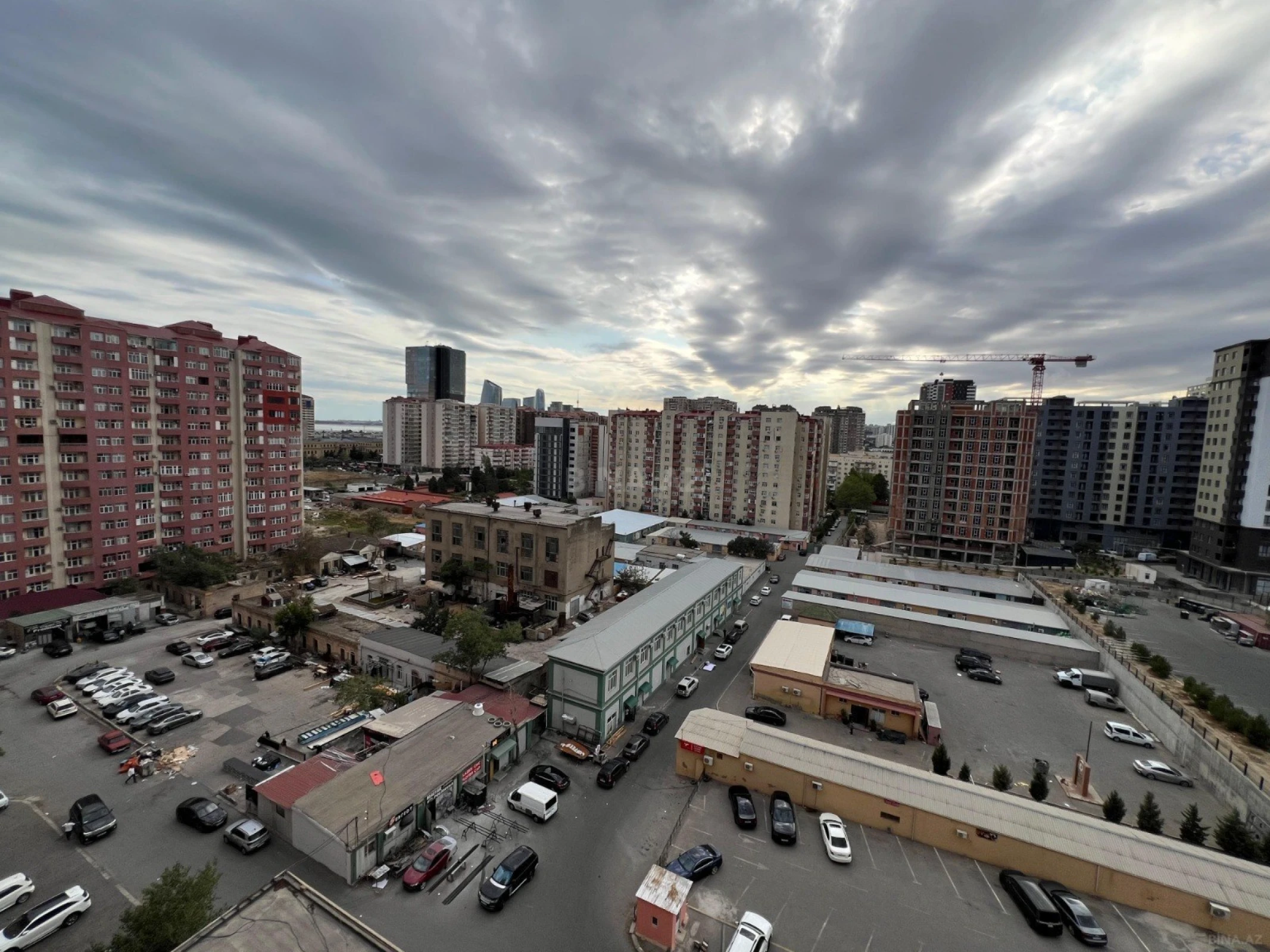 Kirayə verilir 2 otaqlı mənzil 65 m²