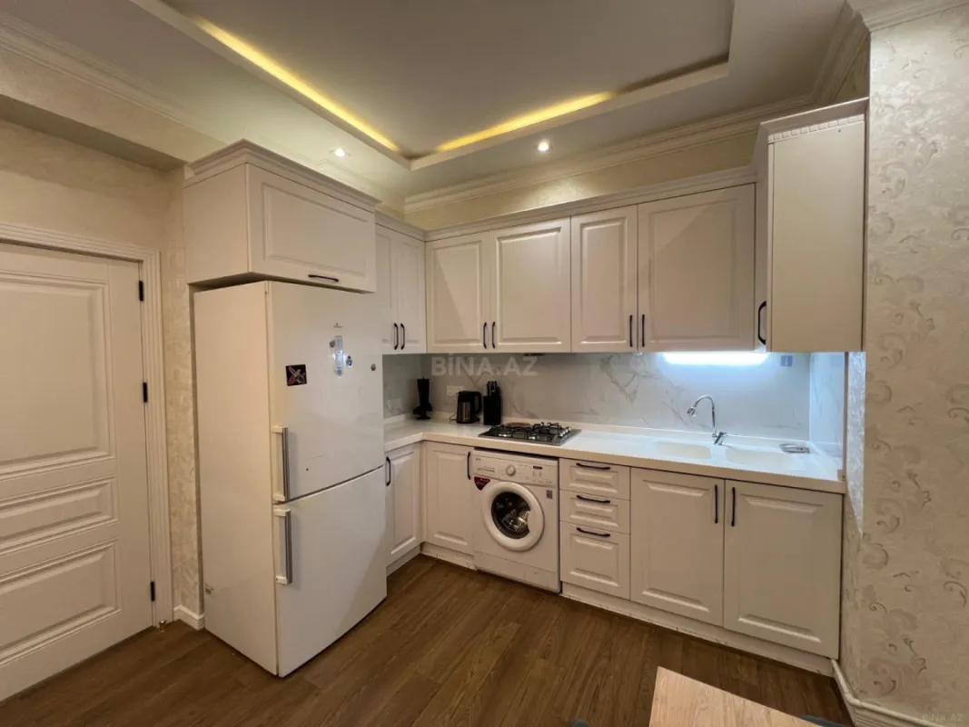 Kirayə verilir 2 otaqlı mənzil 65 m²