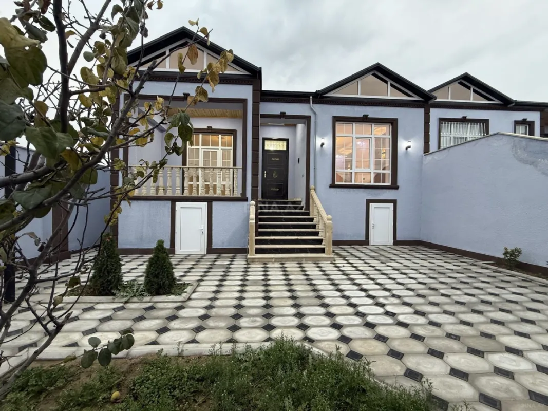 Satılır 4 otaqlı həyət evi 120 m²