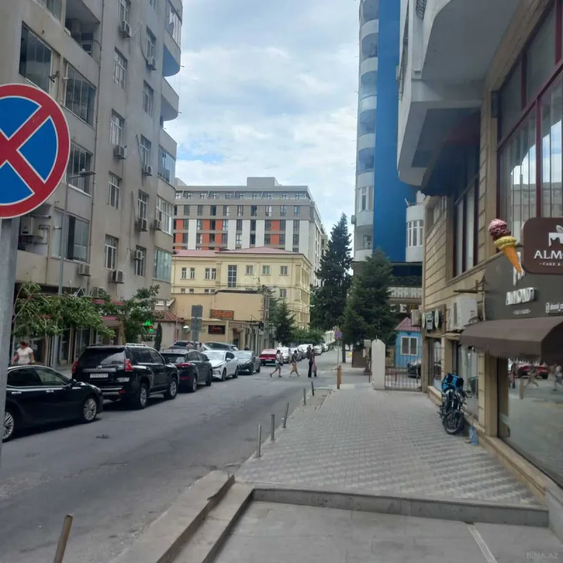 Satılır 3 otaqlı mənzil 100 m²