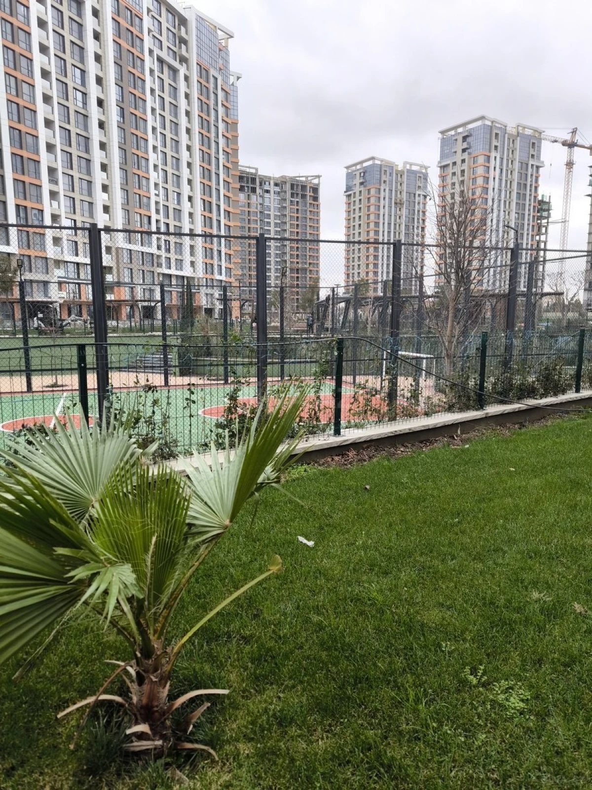 Kirayə verilir 3 otaqlı mənzil 75 m²