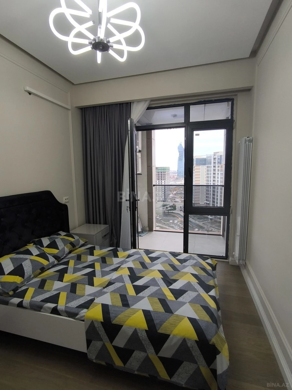 Kirayə verilir 3 otaqlı mənzil 75 m²