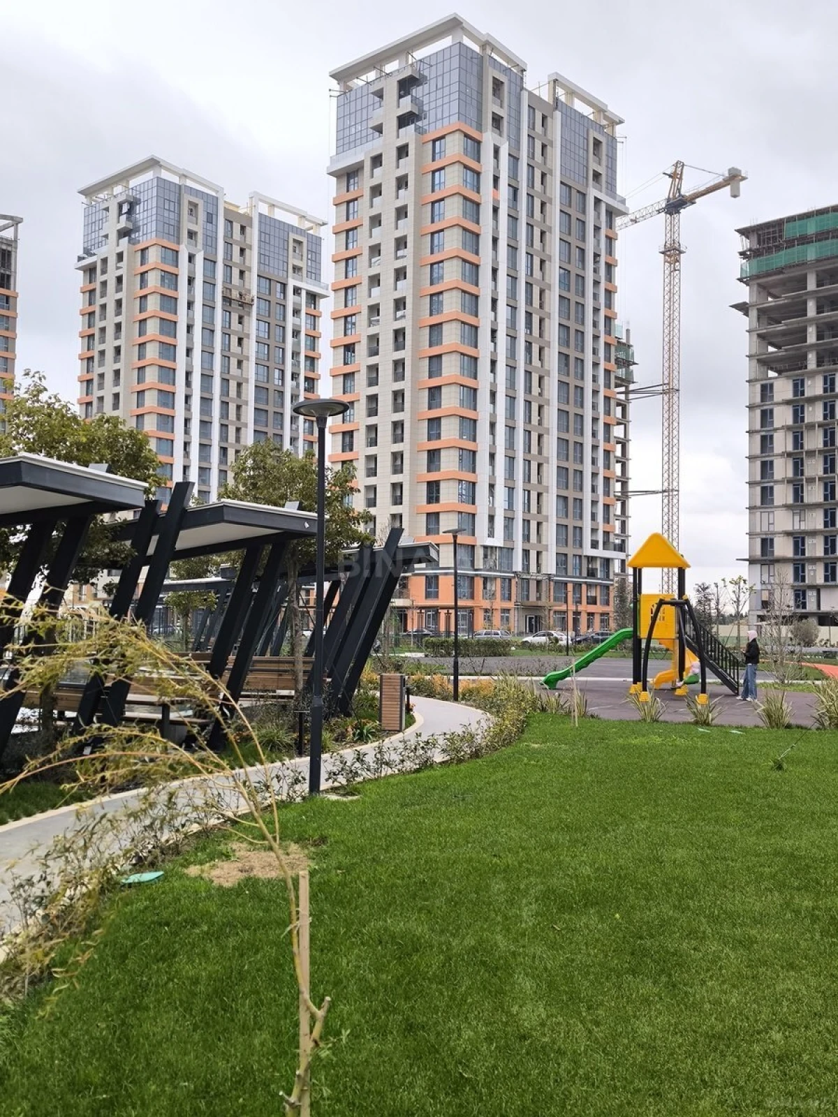 Kirayə verilir 3 otaqlı mənzil 75 m²