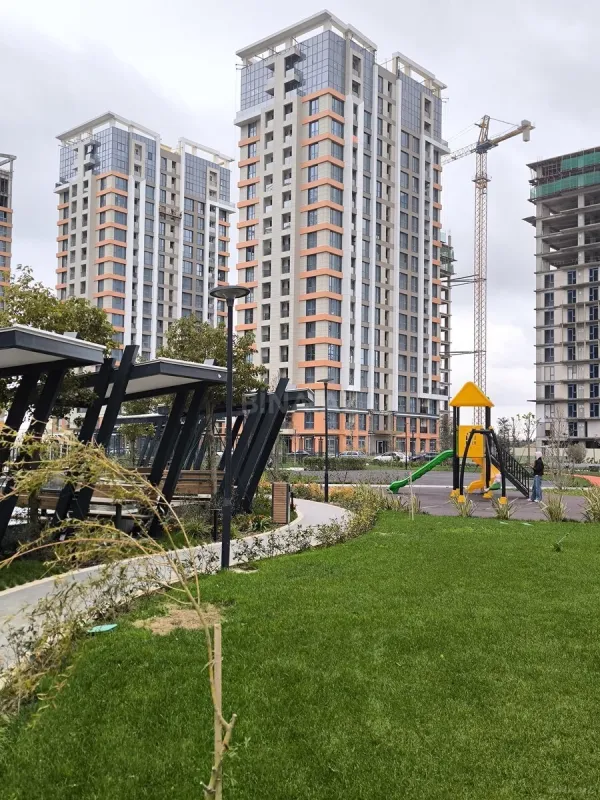 Kirayə verilir 3 otaqlı mənzil 75 m²