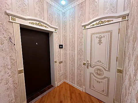 Satılır 3 otaqlı mənzil 92 m²