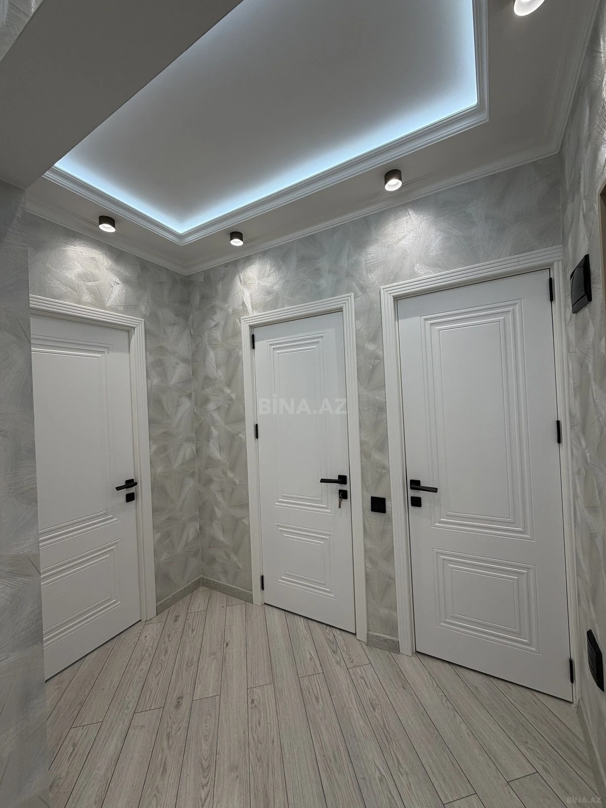 Satılır 3 otaqlı mənzil 65 m²