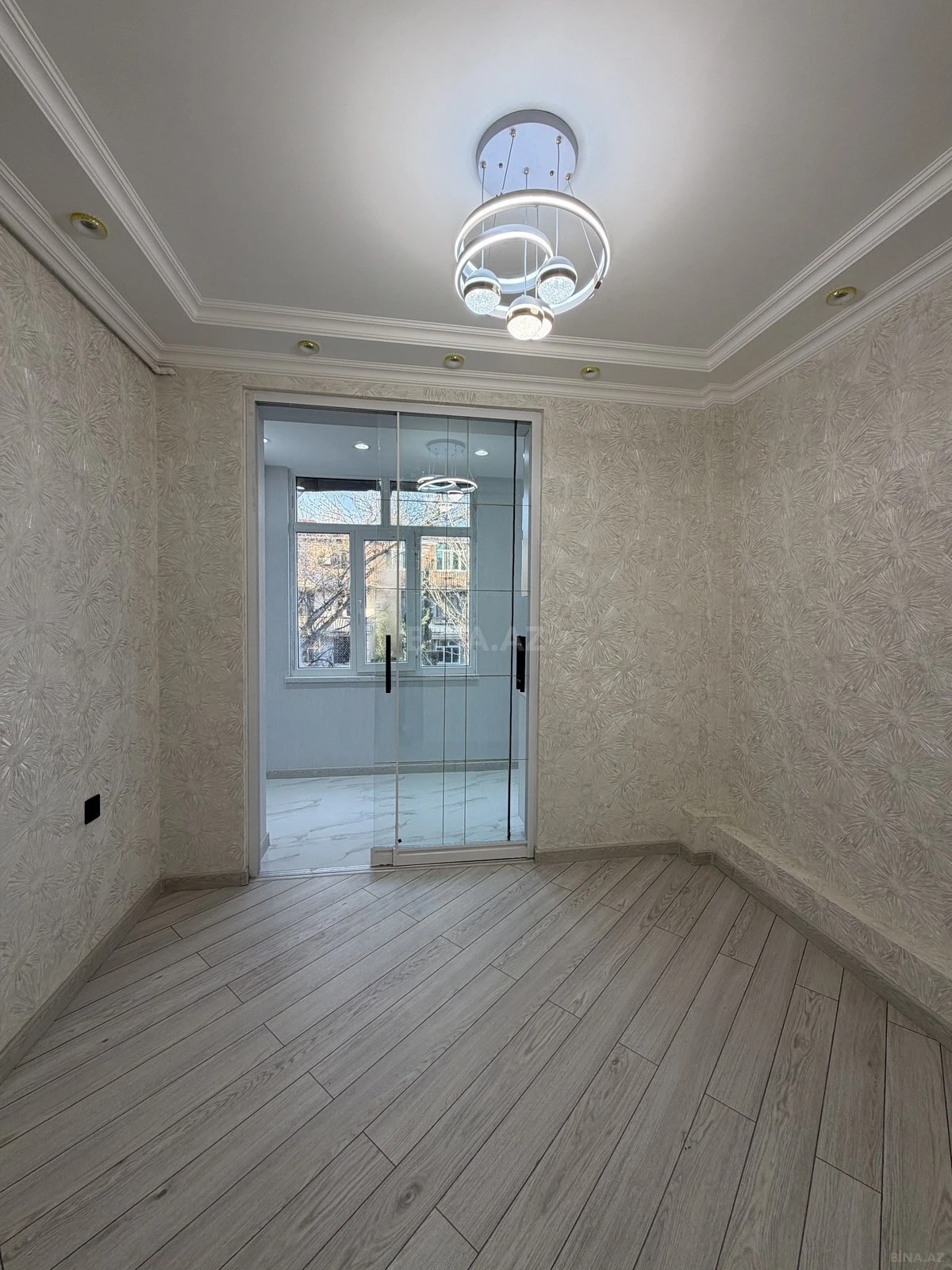 Satılır 3 otaqlı mənzil 65 m²