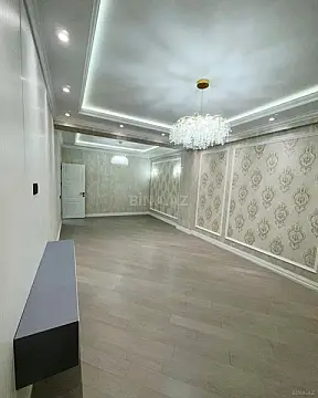 Satılır 3 otaqlı mənzil 140 m²