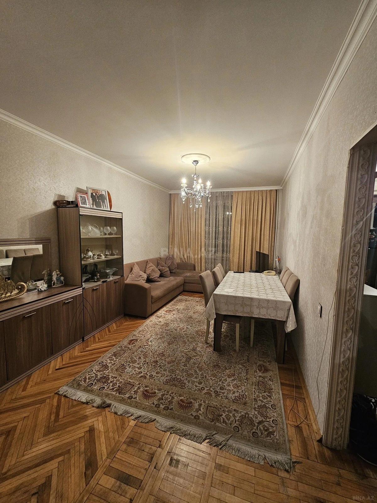 Satılır 2 otaqlı mənzil 75 m²