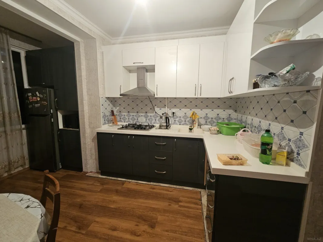 Satılır 2 otaqlı mənzil 75 m²
