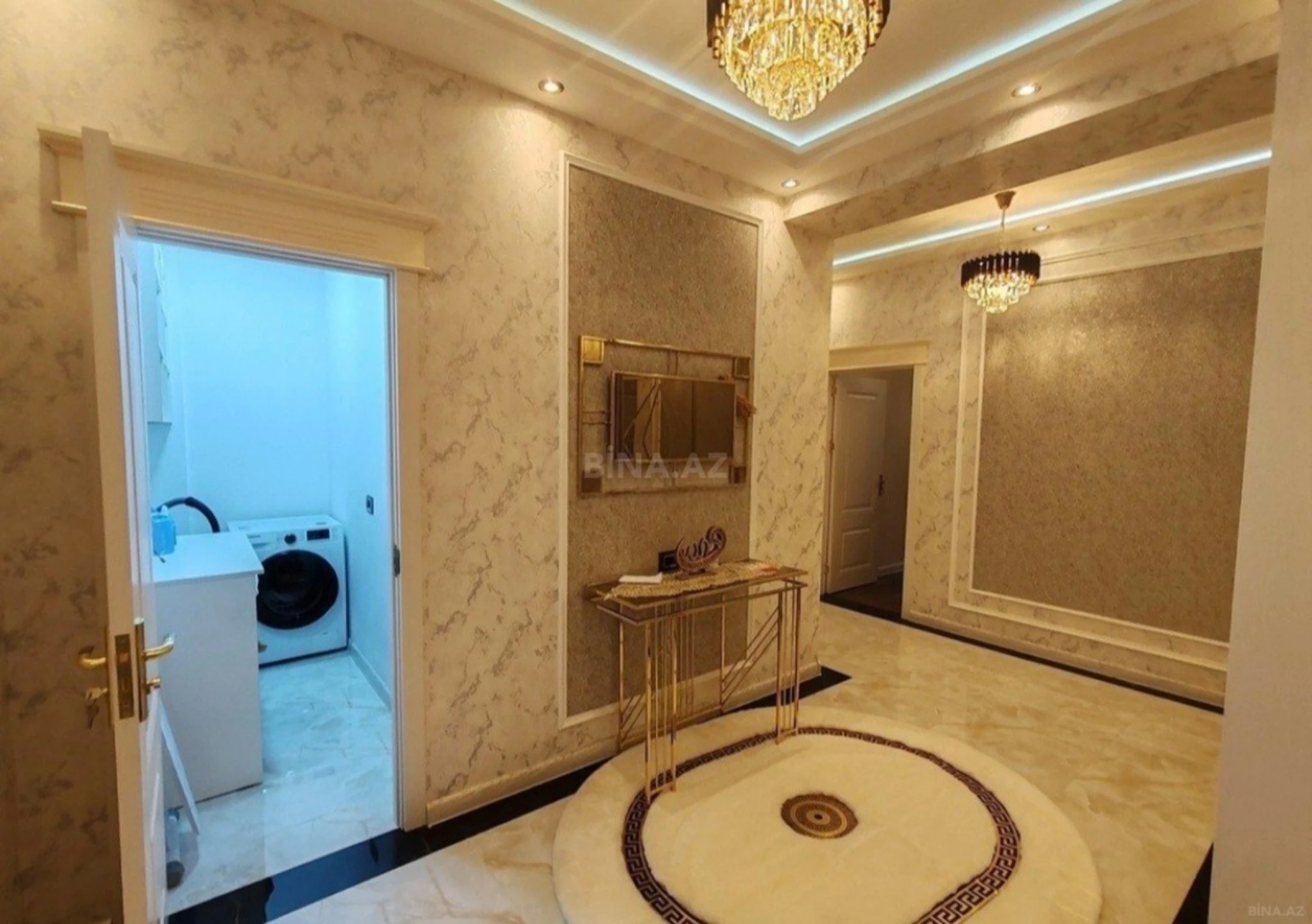 Satılır 3 otaqlı mənzil 140 m²
